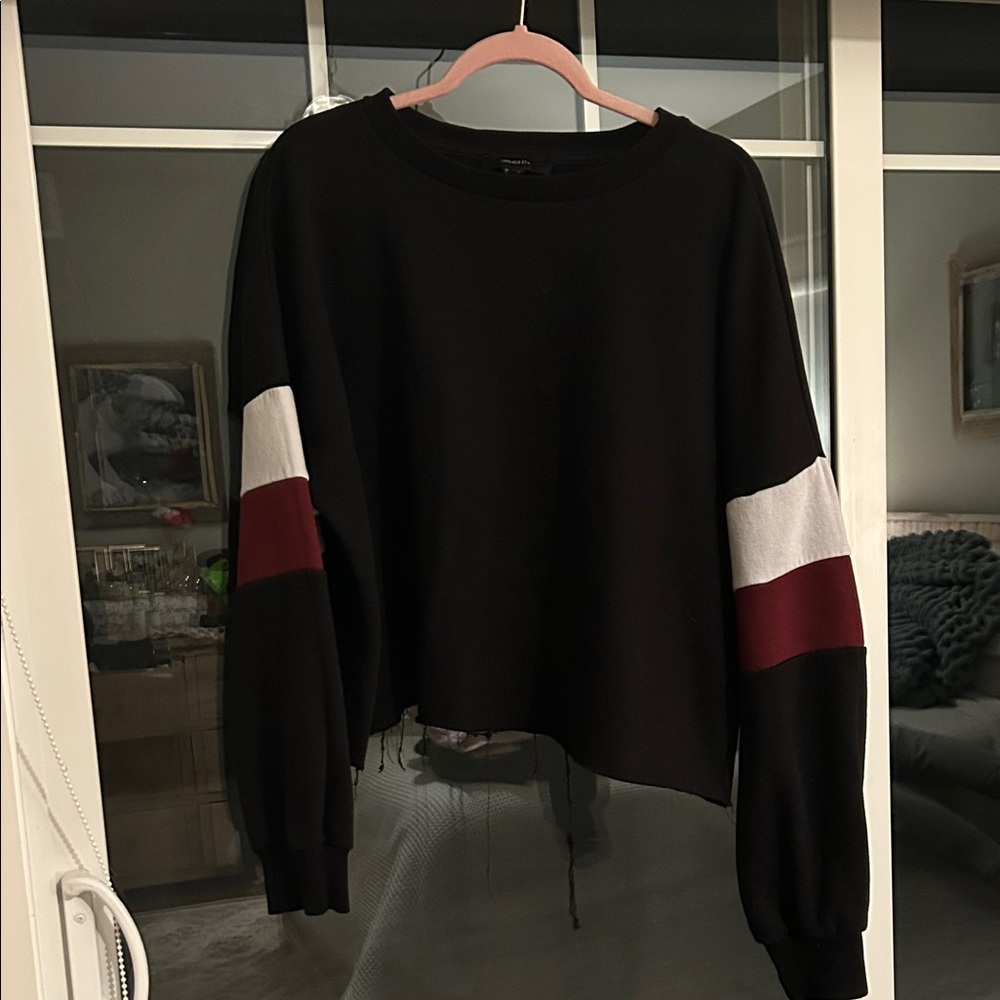Colorblock Cropped & Distressed Crewneck